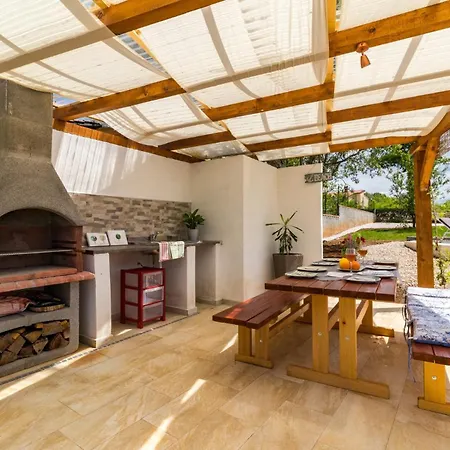 With A Heated Pool By Istrabook Villa *