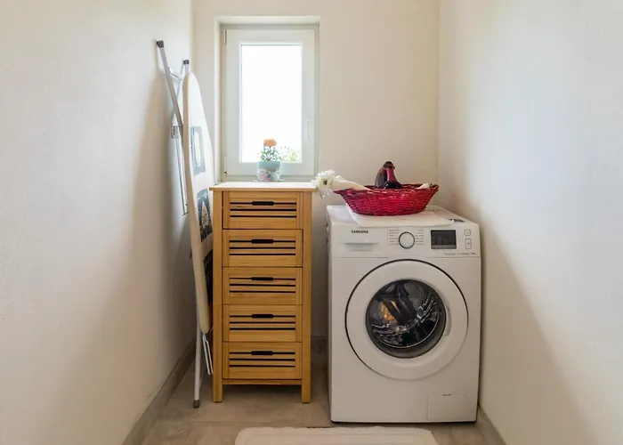 Villa With A Heated Pool By Istrabook