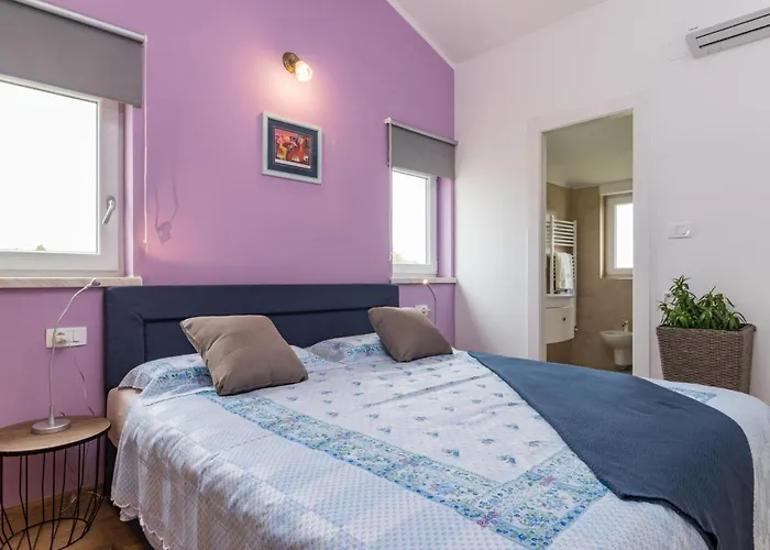 With A Heated Pool By Istrabook * Basici