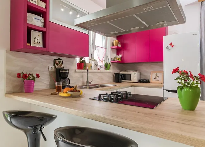 With A Heated Pool By Istrabook Villa Basici