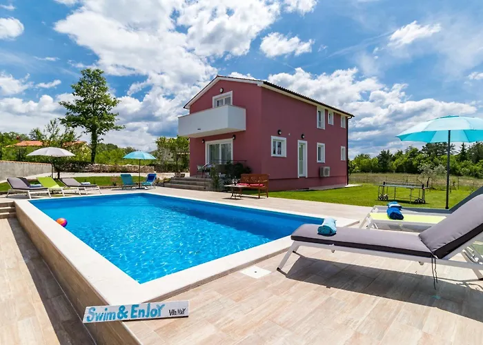 With A Heated Pool By Istrabook