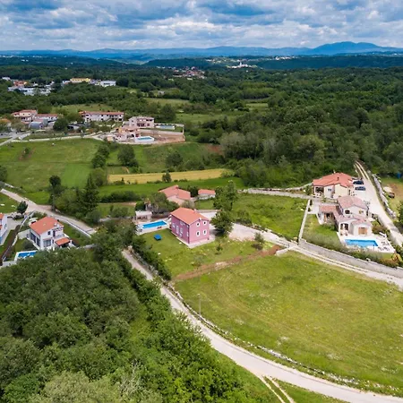 Villa Mit Privatem Pool In Porec,istrien