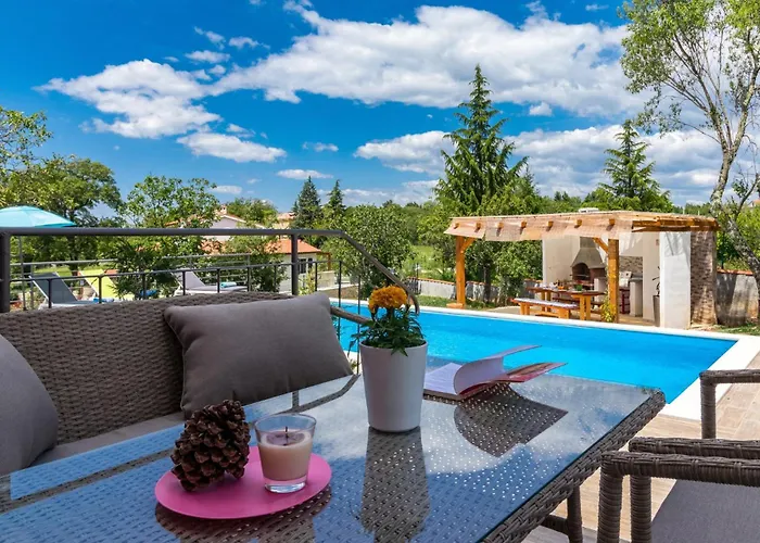 With A Heated Pool By Istrabook *